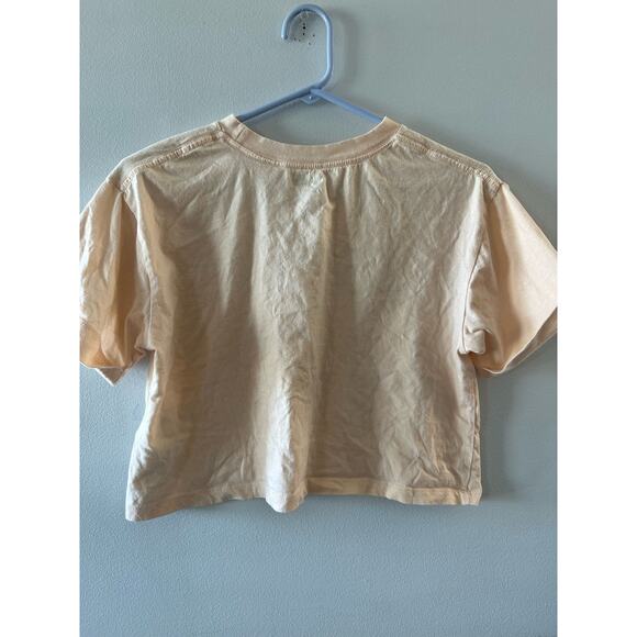 Levi’s Crop Top Meet and Greet Rolled Sleeve Tee Logo Peach Size Large 12-13yrs - Picture 6 of 7